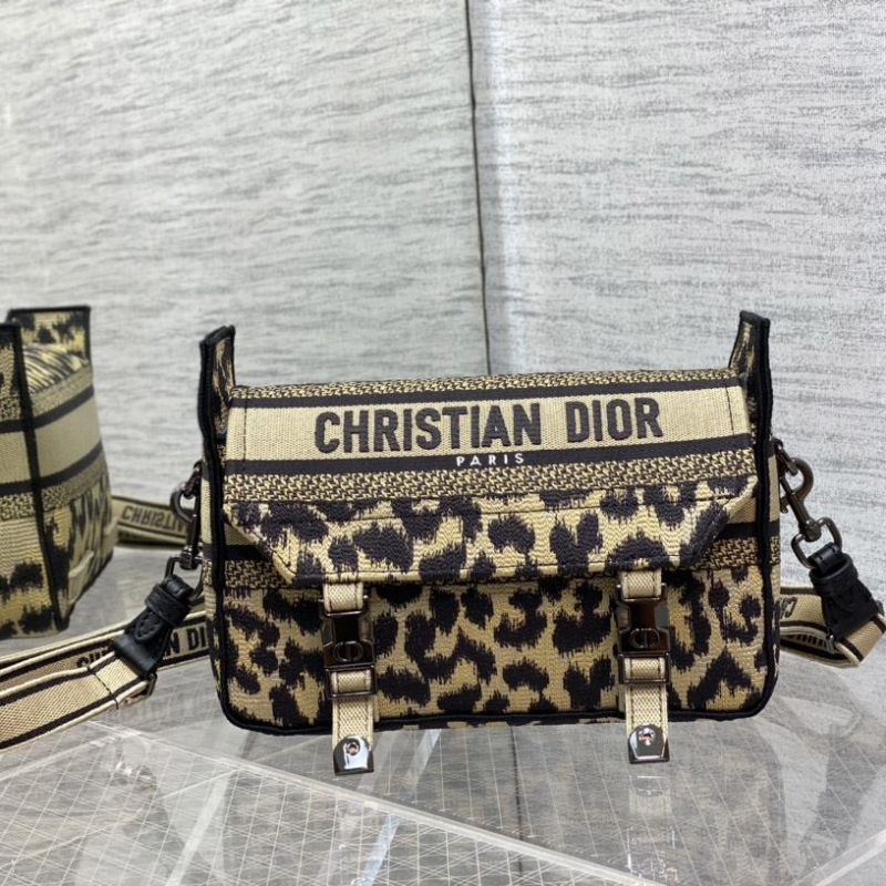 D*or satchel bags